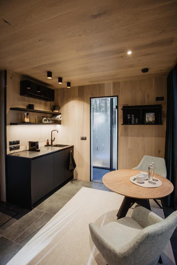 Oeoed Hoetels Laheranna Saera -With Sauna Ihasalu Exterior foto